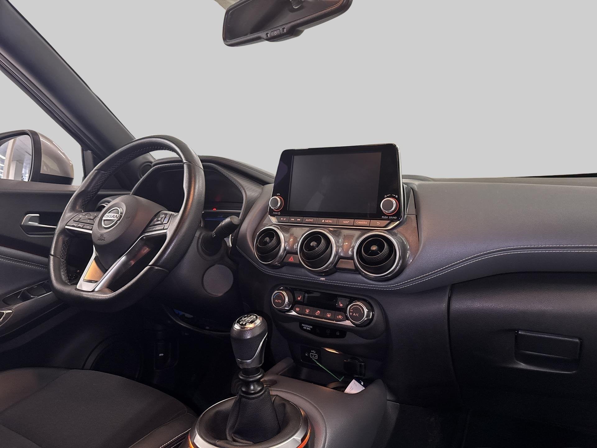 Foto 13 van Nissan Juke 1.0 DIG-T Business Premium