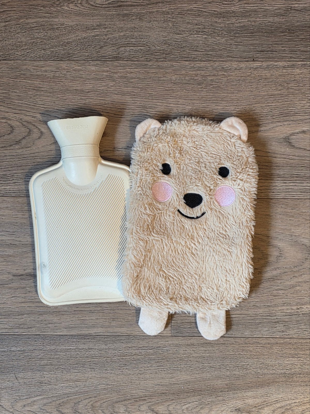 kruik met zachte dieren knuffel hoes, Ophalen of Verzenden, Zo goed als nieuw