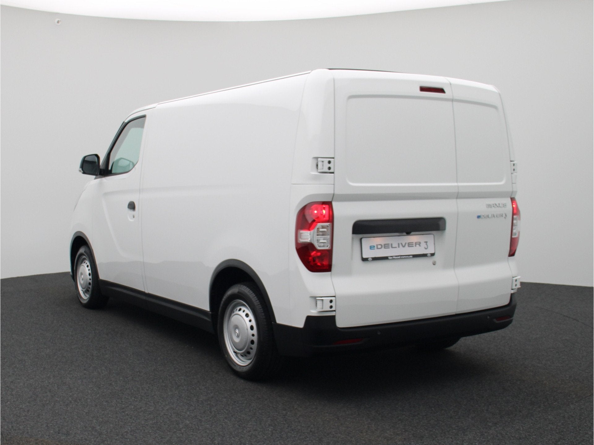 Maxus EDELIVER 3 L1 50 kWh DEAL (bj 2025), Stof, Zwart, 35 kWh, Maxus
