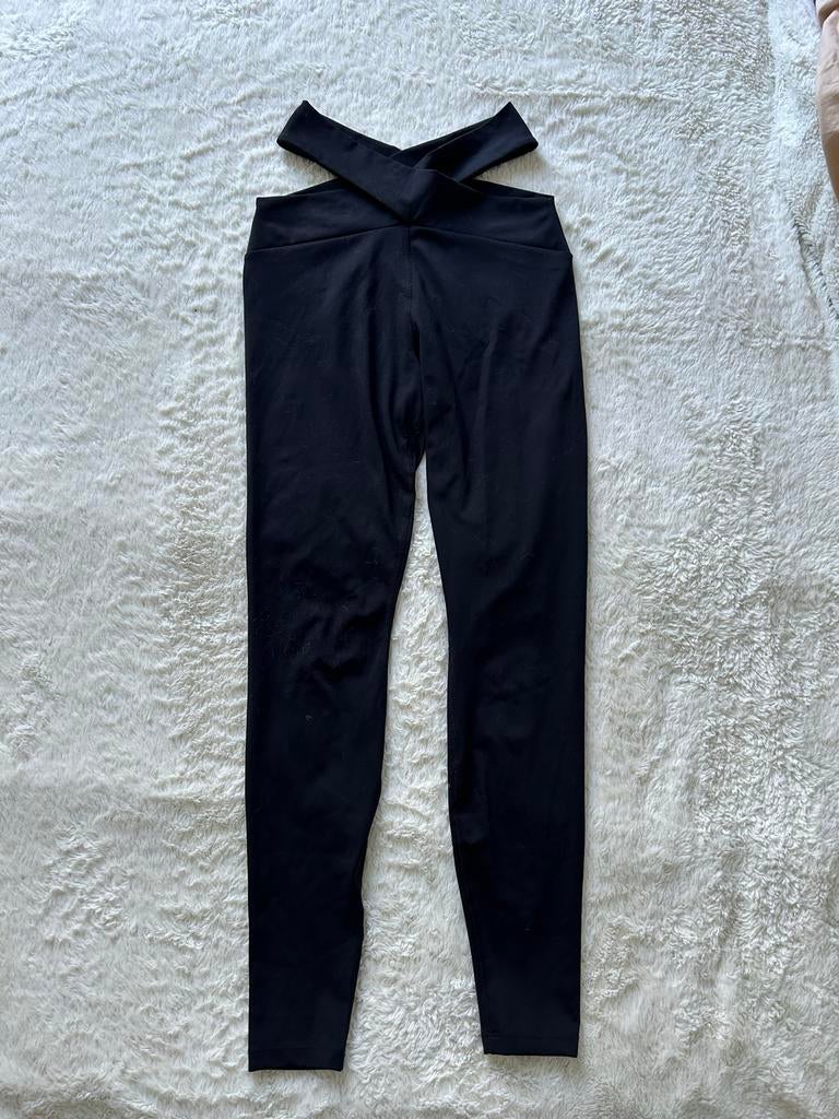 Zwarte legging met gekruiste tailleband, Legging, Zwart, Maat 40/42 (M), Ophalen of Verzenden