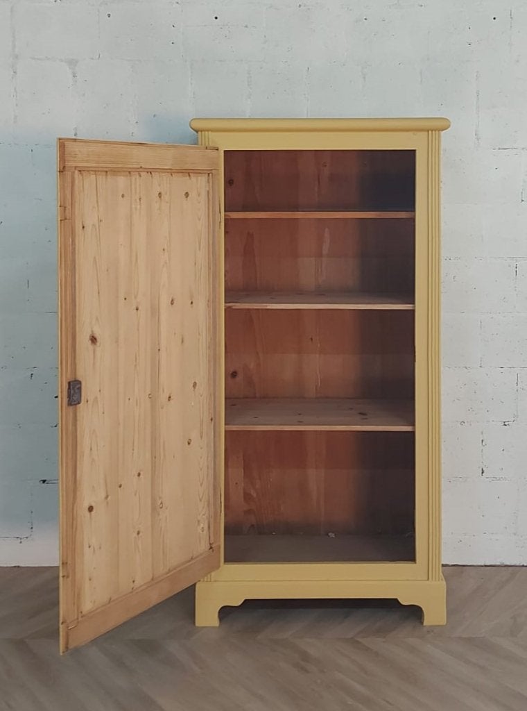 Landelijke klassieke kast, eendeurskast, legkast, linnenkast, Ophalen of Verzenden