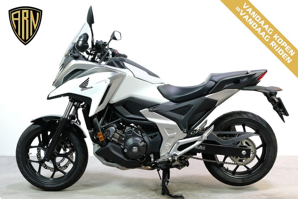 Honda NC 750 X (bj 2021), Motoren, 745 cc, Bedrijf, Meer dan 35 kW, Toermotor