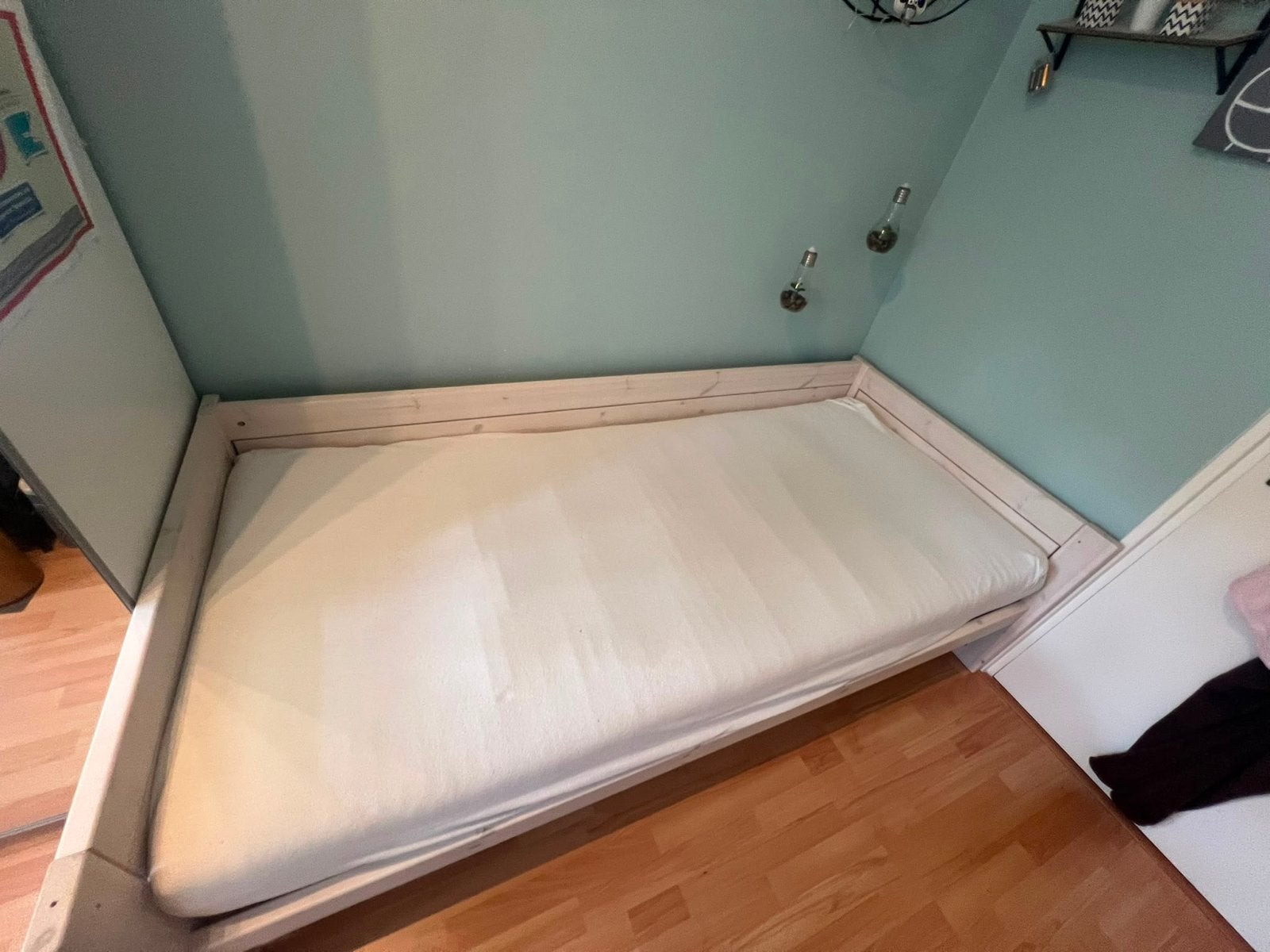 Lifetime bed whitewash hout, Ophalen, 85 tot 100 cm, Gebruikt, Lattenbodem