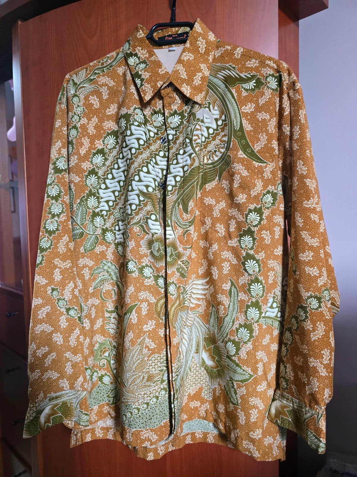 Traditioneel Batik overhemd (Adikusuma), Kleding | Heren, Overhemden, Ophalen of Verzenden, Zo goed als nieuw, Oranje
