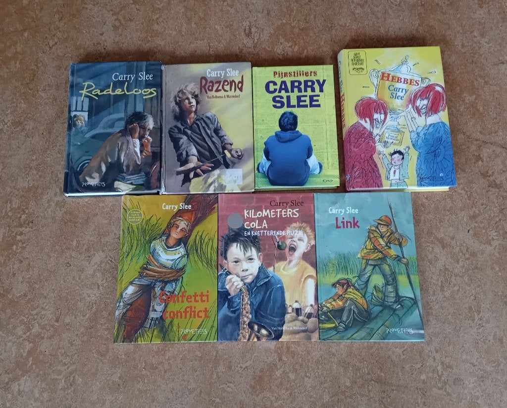 Carry Slee diverse boeken hardcover, Ophalen, Zo goed als nieuw, Fictie
