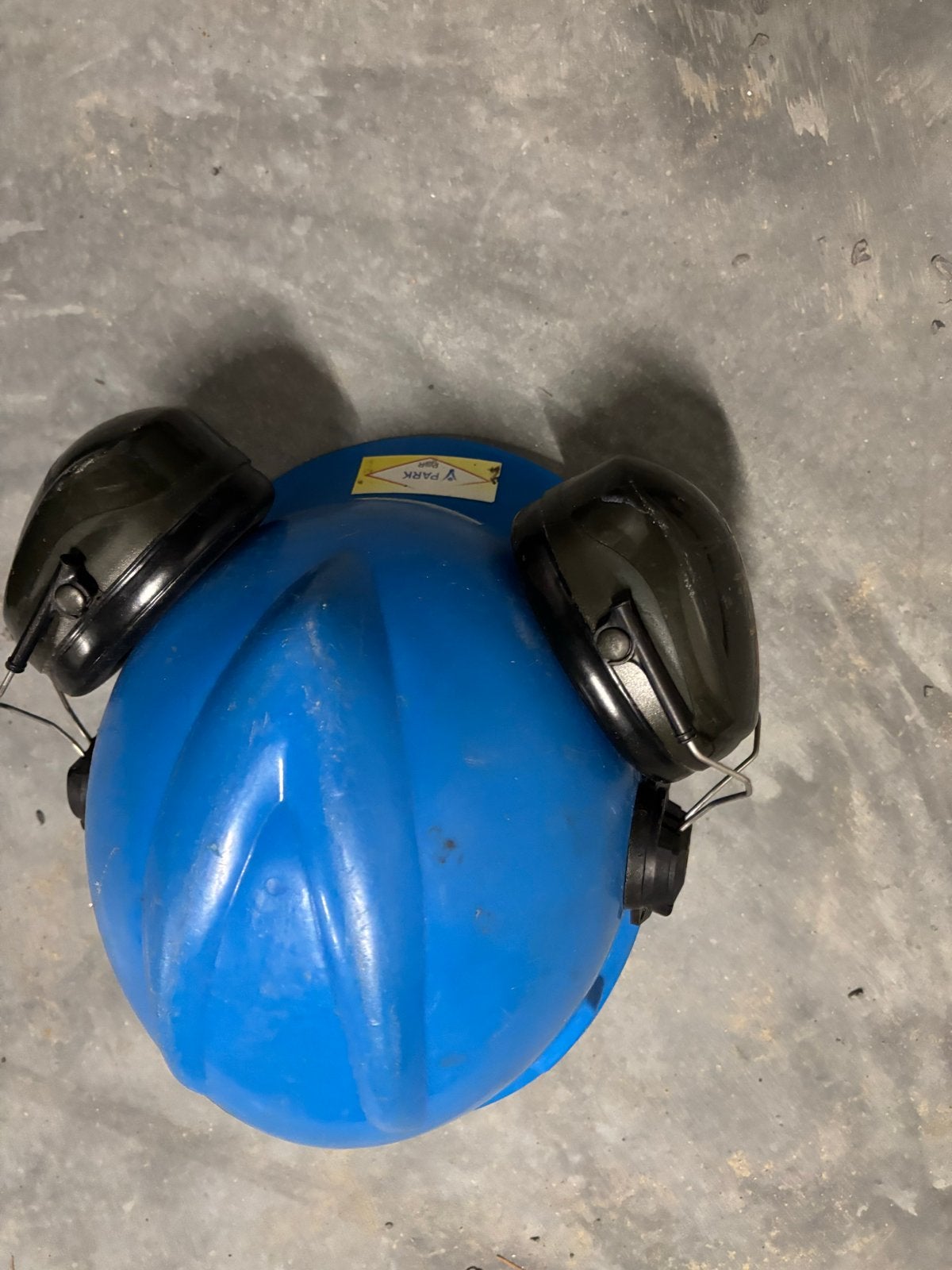Bouwhelm met gehoorbescherming - Blauw verstelbaar, Ophalen of Verzenden, Gebruikt