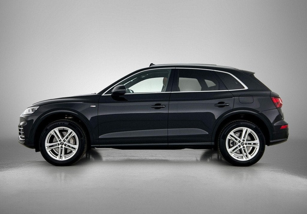 Audi Q5 50 TFSI e quattro S edition 299 PK | S-line | Panora, Auto's, Audi, 12 maanden, 4 cilinders, Leder en Stof, Zwart