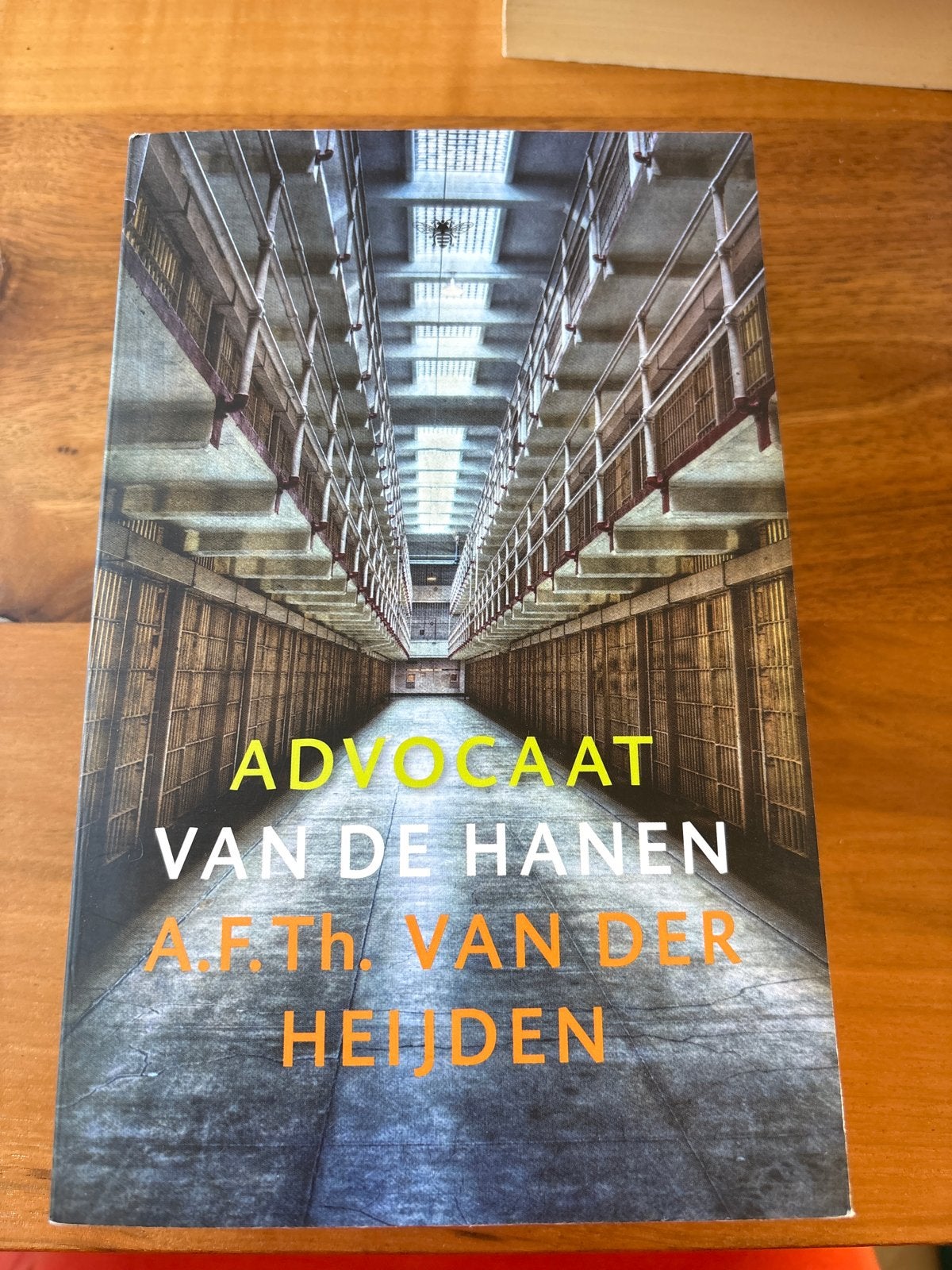 Advocaat van de Hanen - A.F.Th. van der Heijden, Ophalen of Verzenden, Zo goed als nieuw, Nederland