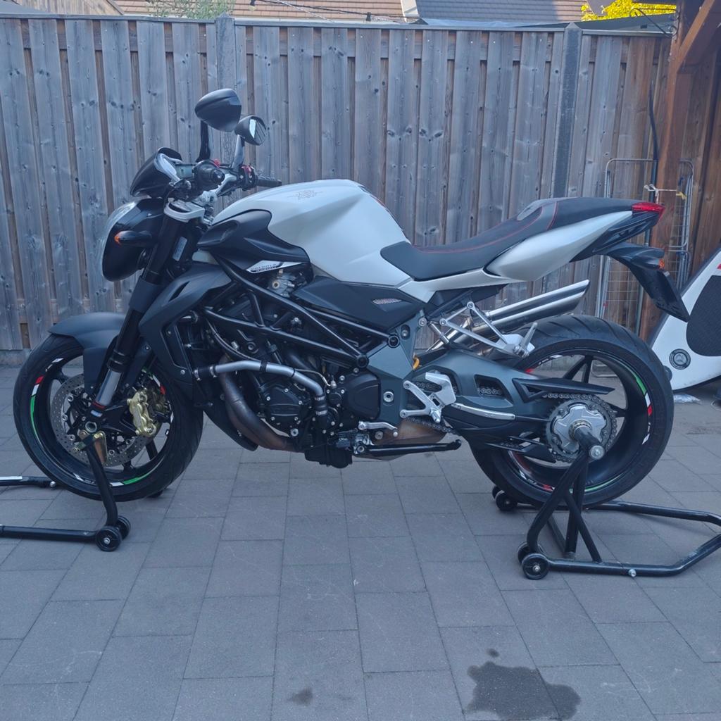 MV Agusta Brutale 920., Motoren, Motoren | MV Agusta, 920 cc, 4 cilinders, Motorrijbewijs A, Gebruikt