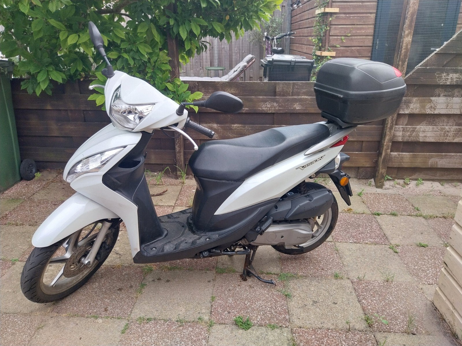 Honda Vision benzine scooter 50cc, Fietsen en Brommers, Ophalen, Gebruikt, Benzine, Overige modellen