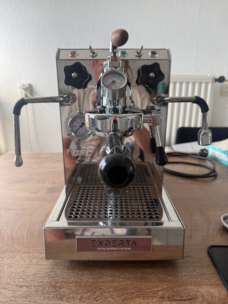 BFC Experta E61 Espresso machine, Espresso apparaat, Koffiebonen, Zo goed als nieuw, 2 tot 4 kopjes