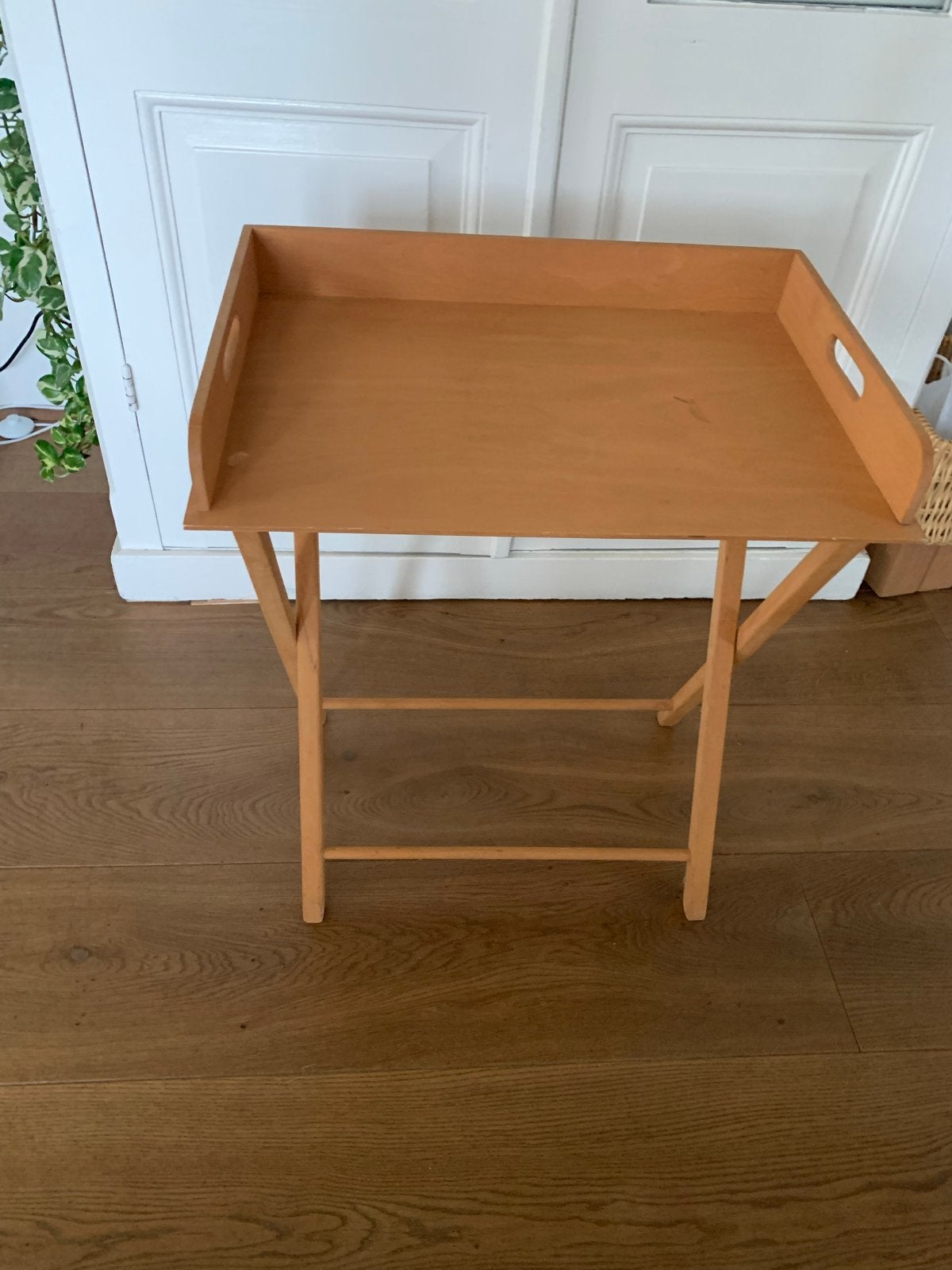 Houten inklapbaar bijzettafeltje / serveertafel, Ophalen, Gebruikt, 55 tot 75 cm, 60 cm of meer