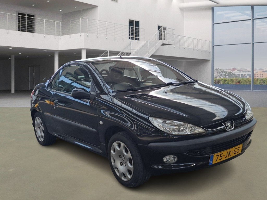 Peugeot 206 CC 1.6-16V, Gebruikt, 4 cilinders, Cabriolet, 4 stoelen