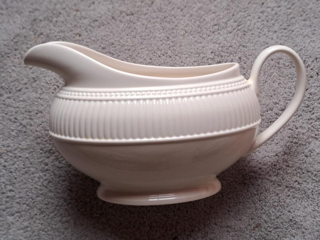 Wedgwood Windsor Sauskom / Juskom, Ophalen of Verzenden, Zo goed als nieuw, Kom(men), Wedgwood
