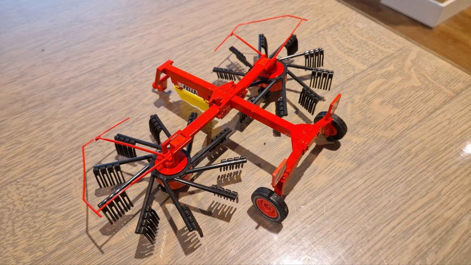 Siku 1:32 | John Deere/balenpers/meststrooier/hark/ploeg/enz, Ophalen, Zo goed als nieuw, Tractor of Landbouw, SIKU