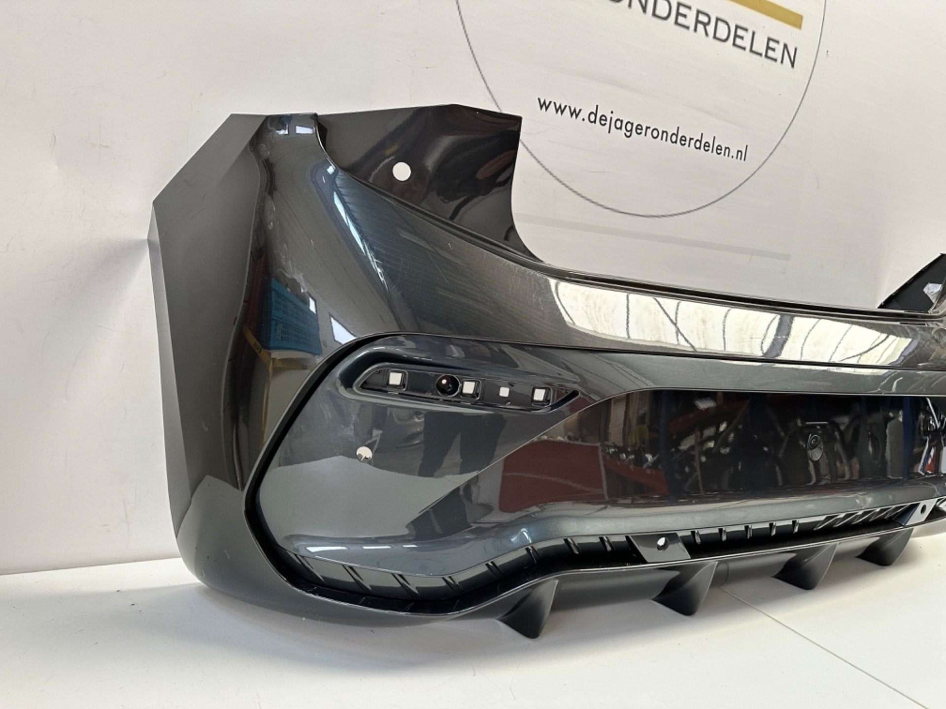 CUPRA BORN 10E ACHTERBUMPER BUMPER 10E807421B, Auto-onderdelen, Gebruikt, Autovia A-2, Km 585 585
08760  Martorell, ES, Ophalen of Verzenden