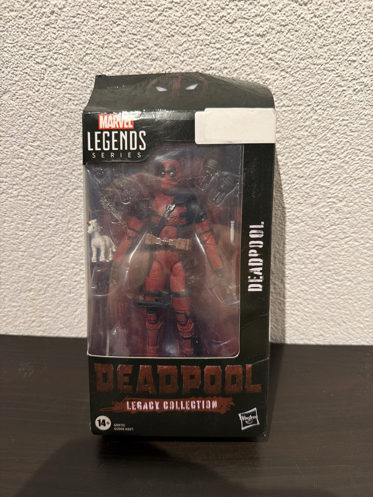 Marvel Legends Series Deadpool Legacy Collection Actiefiguur, Ophalen of Verzenden, Zo goed als nieuw