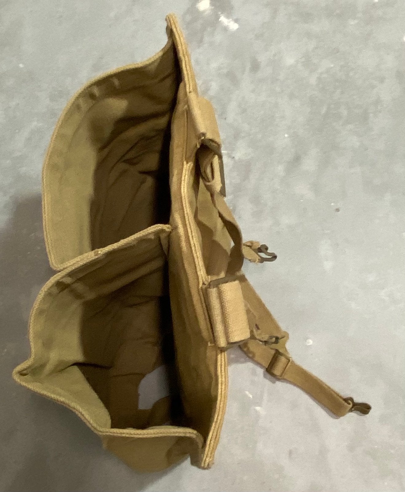 Vickers tas voor het vervoer van 2 munitiekisten - 1944, Ophalen of Verzenden, Landmacht, Engeland, Overige typen