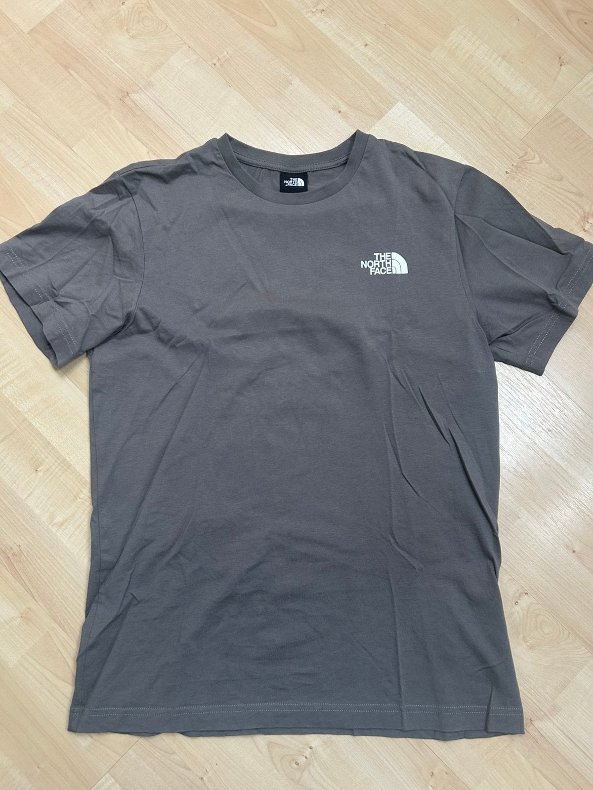 T shirt heren The North Face maat S donkergrijs, Ophalen of Verzenden, Zo goed als nieuw, Maat 46 (S) of kleiner, Grijs