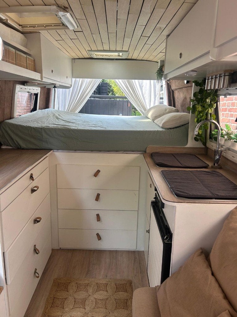 Caravans And Camping Renault