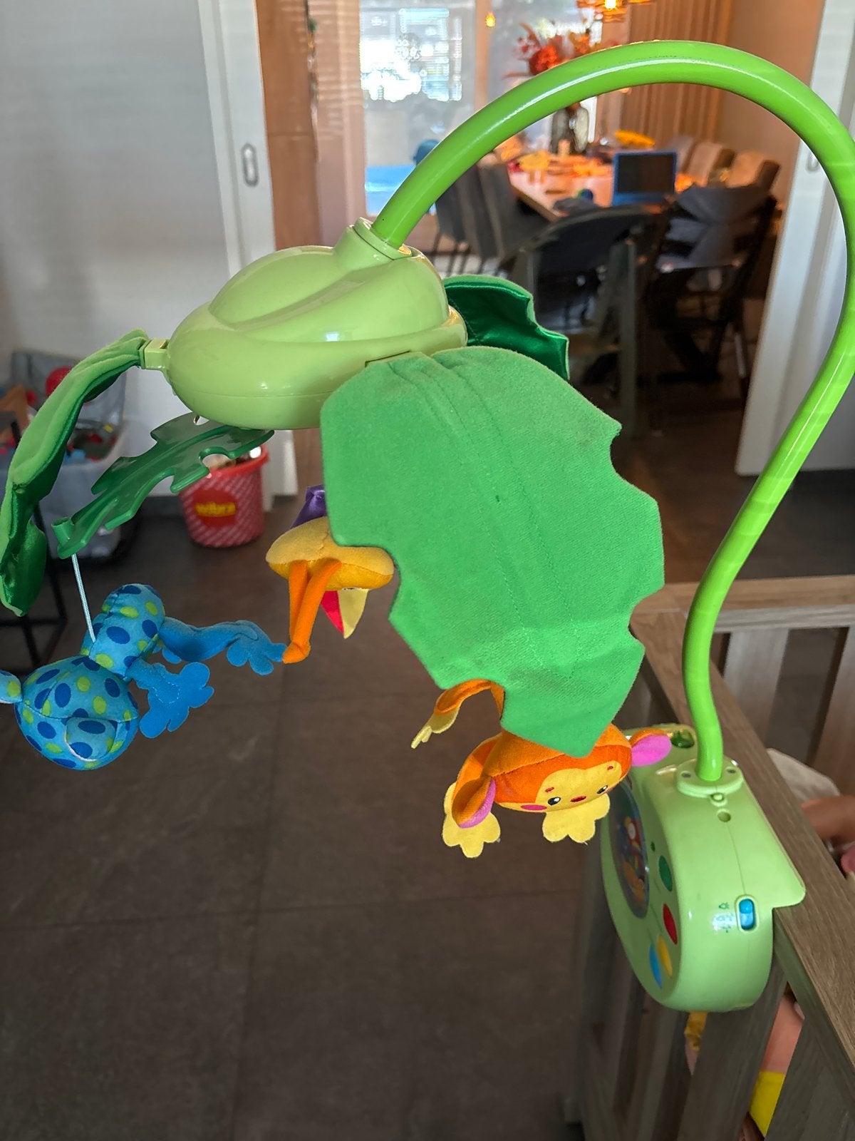 Fisher-Price Rainforest Muziekmobiel met Licht en Geluid, Kinderen en Baby's, Speelgoed | Babyspeelgoed, Ophalen, Gebruikt, Mobiel