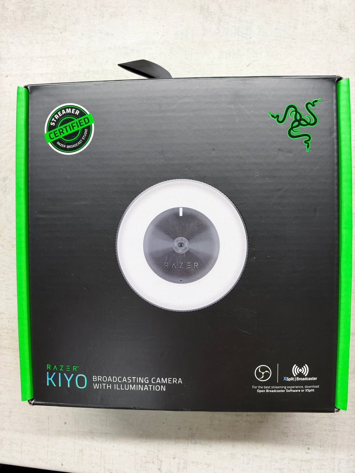 Razer Kiyo Broadcasting Camera met Verlichting, Computers en Software, Ophalen of Verzenden, Zo goed als nieuw, Windows, Monitorclip