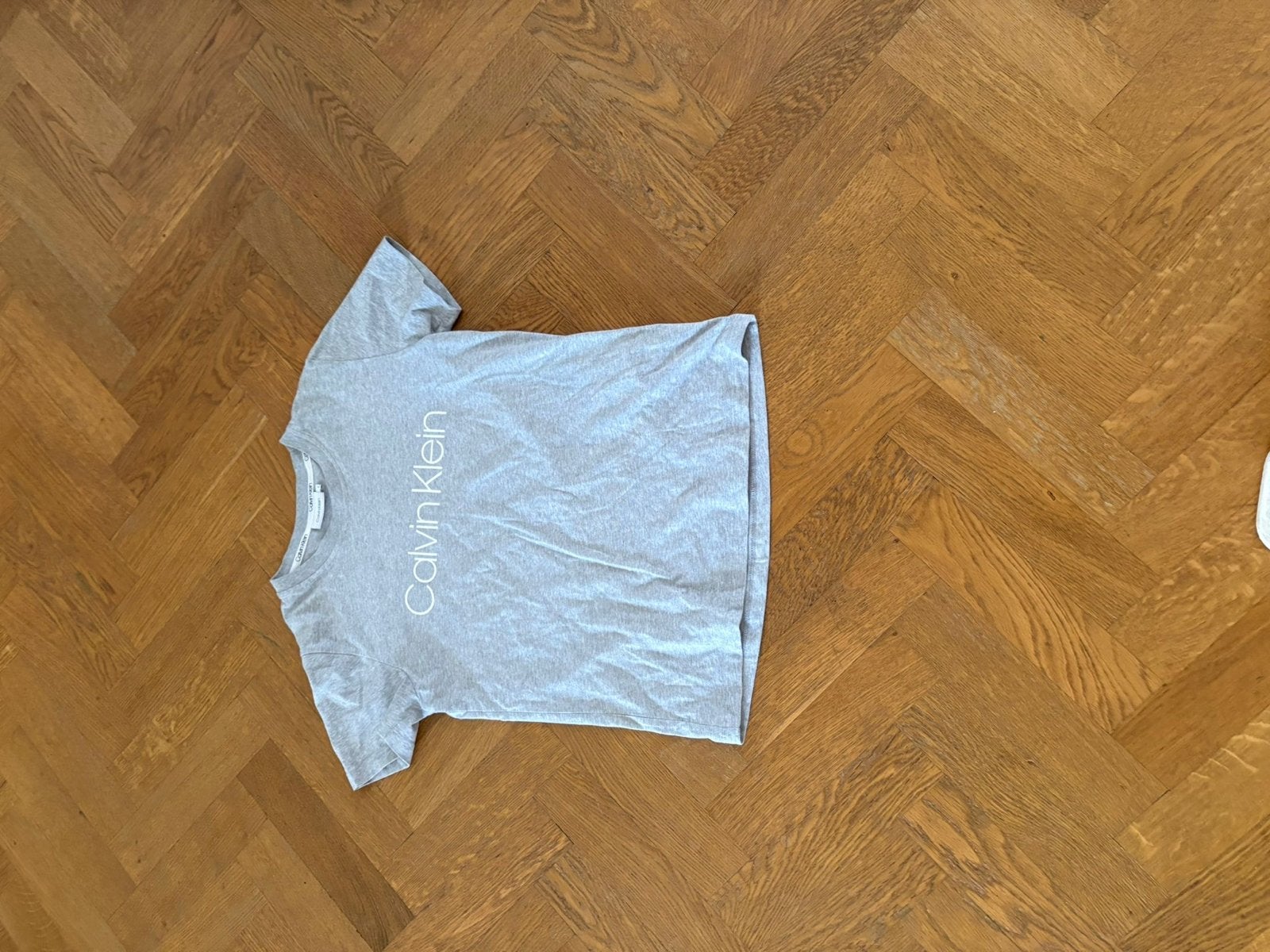 Calvin Klein Grijs T-shirt Maat S, Ophalen, Korte mouw, Maat 36 (S), Grijs