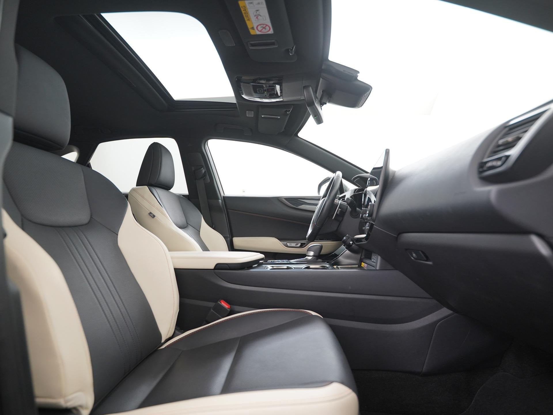 Lexus NX 450h+ AWD Executive Line | Schuifdak | 360 Camera |, Auto's, Lexus, Automaat, Gebruikt, Euro 6, Automatische klimaatregeling