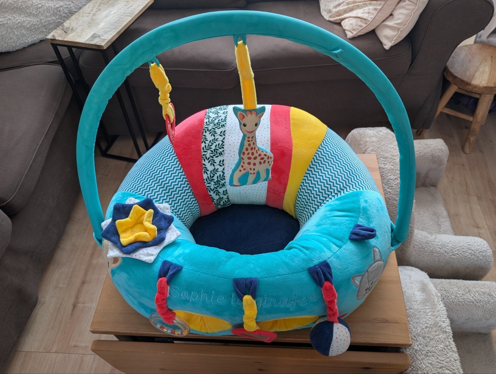 Sophie la Giraf Babyzitje, Ophalen, Zo goed als nieuw, Speelkleed, Met geluid