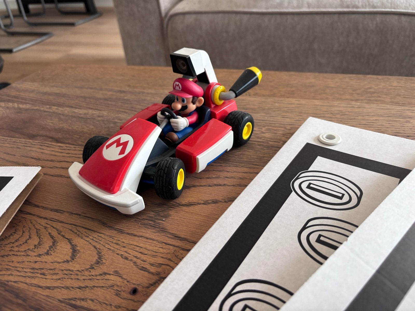 Mario Kart Live: Home Circuit - Mario Set, Spelcomputers en Games, Games | Overige, Zo goed als nieuw, Racen en Vliegen, 1 speler