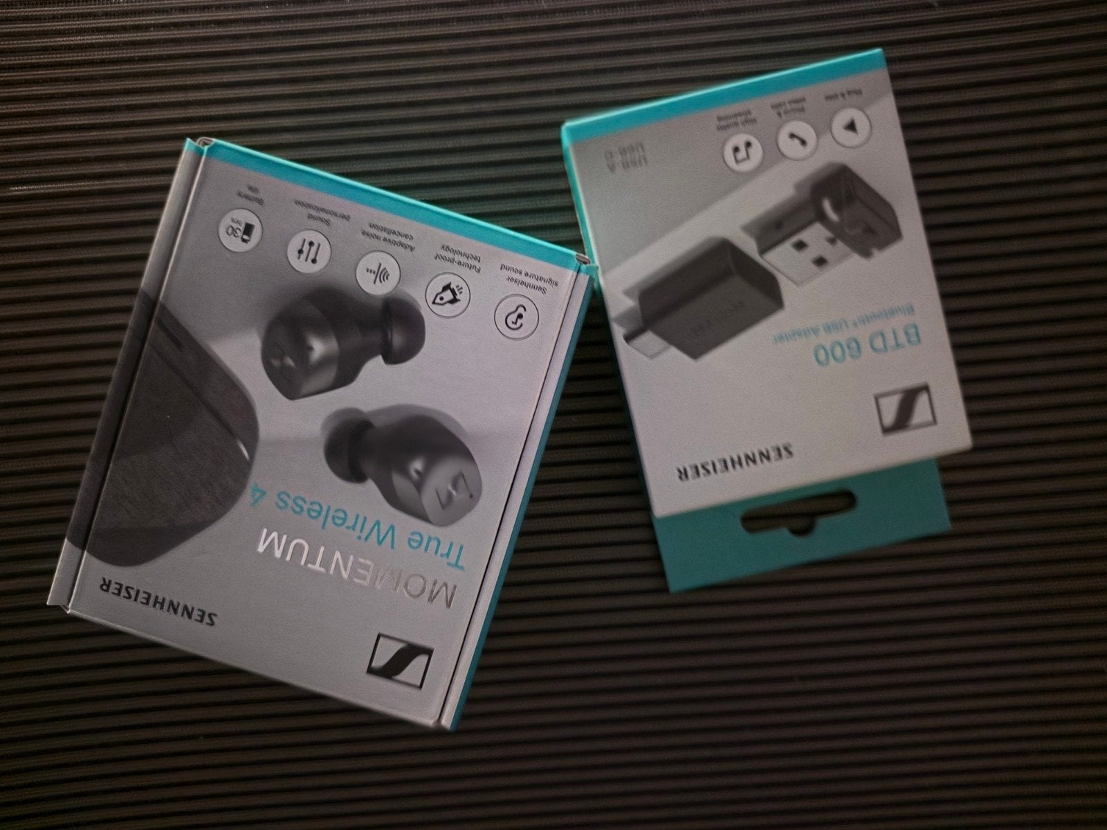Sennheiser Momentum True Wireless 4 met BTD 600 adapter, Audio, Tv en Foto, Koptelefoons, In-ear, Nieuw, Ophalen of Verzenden