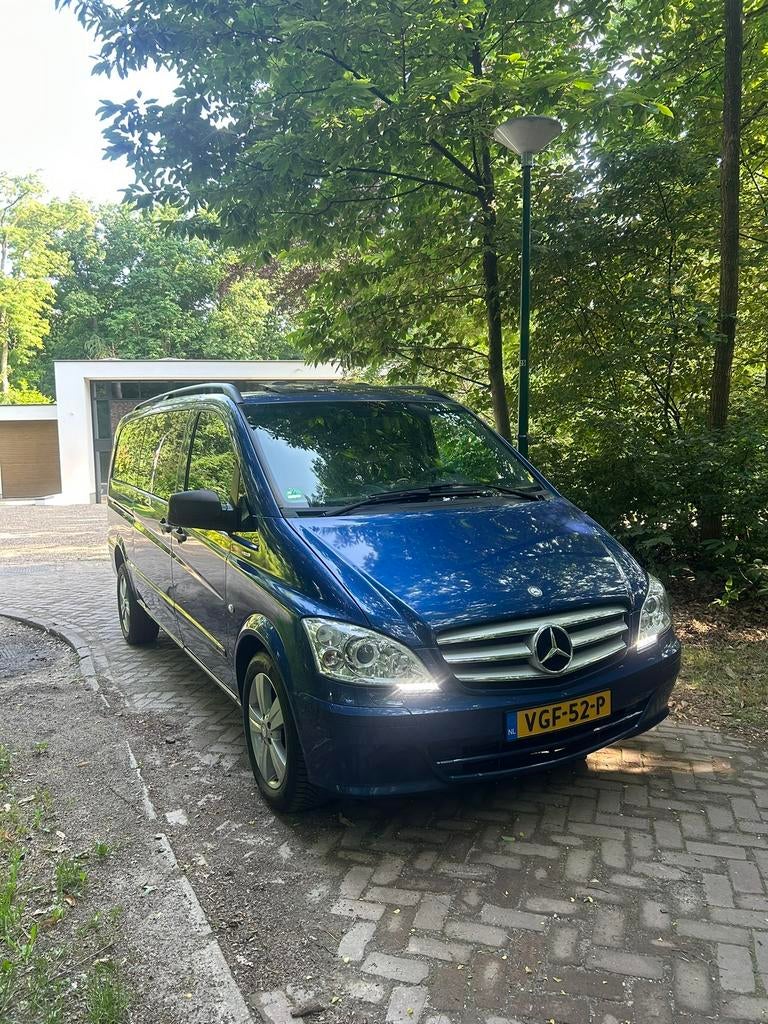 Mercedes-benz Vito 122 v6 dubbele cabine, Auto's, Automaat, Zwart, Blauw, Diesel