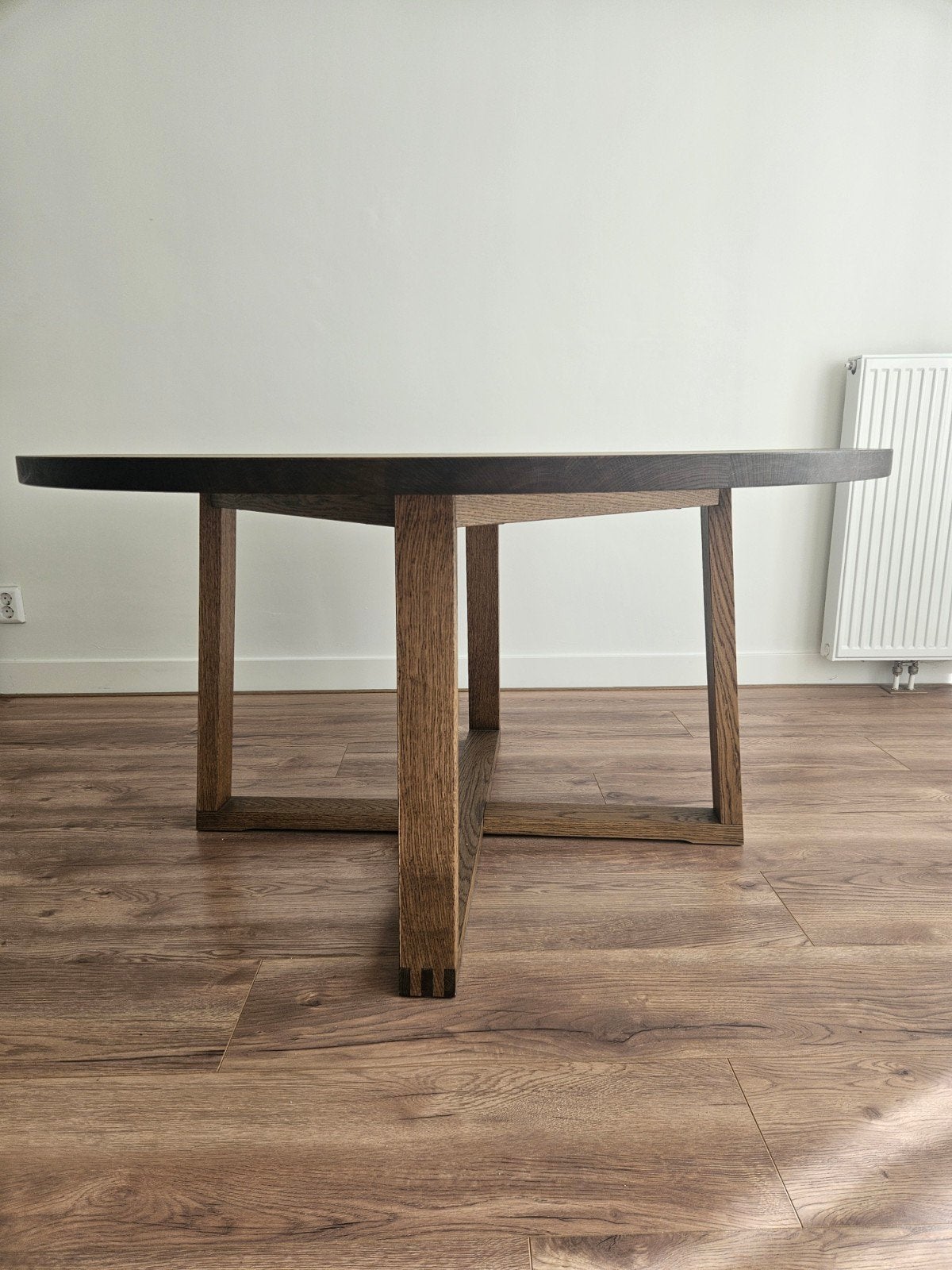 IKEA Round Dining Table, Ophalen, Zo goed als nieuw, Modern, robuust, Vier personen