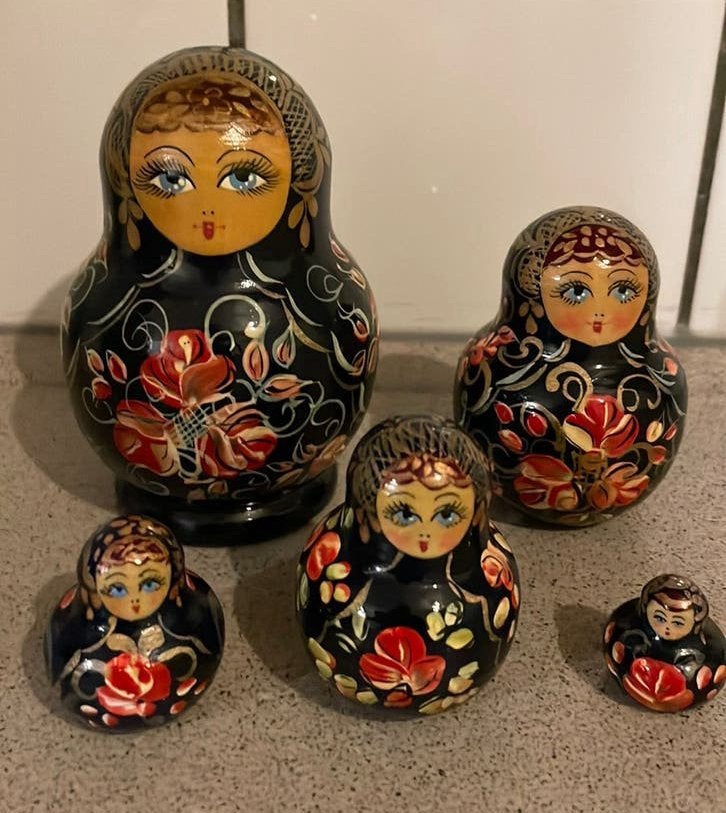 Prachtige set Matroesjka Baboesjka 5 delig, Ophalen of Verzenden, Zo goed als nieuw