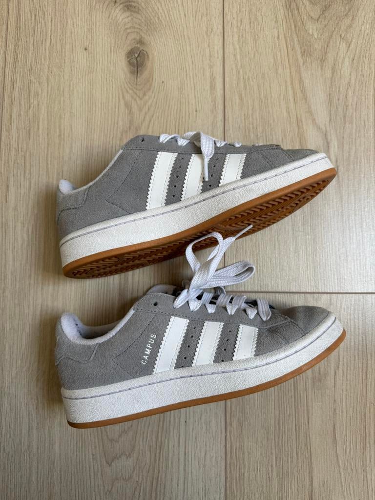 Adidas campus sneakers maat 37 1/3, Ophalen of Verzenden, Zo goed als nieuw, Sneakers of Gympen