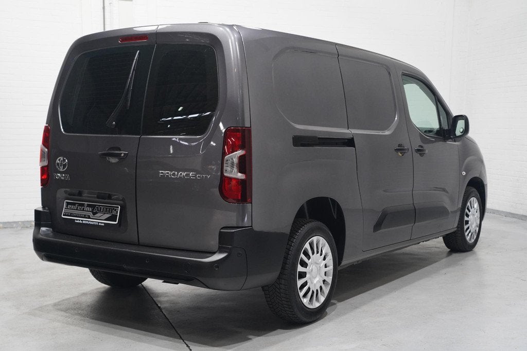 Toyota PROACE CITY 1.5 D-4D 130 pk Automaat L2 Airco ECC, Ap, Auto's, Stof, Gebruikt, 4 cilinders, 1505 kg