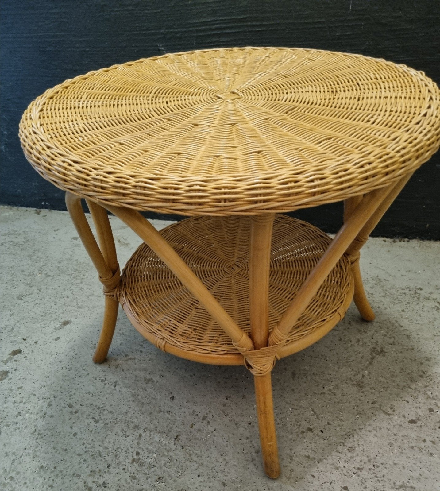 rotan tafel zgan, 45 tot 60 cm, Minder dan 55 cm, Rond, Ophalen of Verzenden