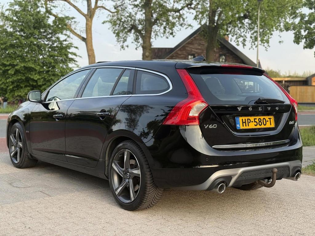Volvo V60 2.4 D6 Twin Engine R-Design, Automaat, Euro 6, Zwart, Vierwielaandrijving