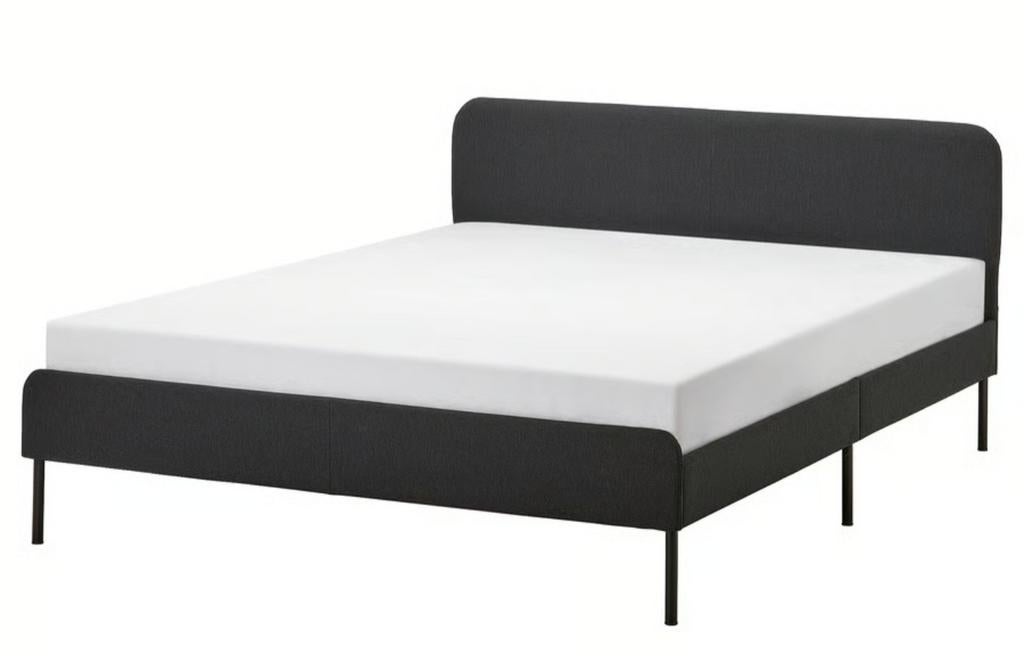 Ikea Slattum Bedframe 140x200 en matras - Zo goed als nieuw!, Zwart, Zo goed als nieuw, Twijfelaar, 200 cm