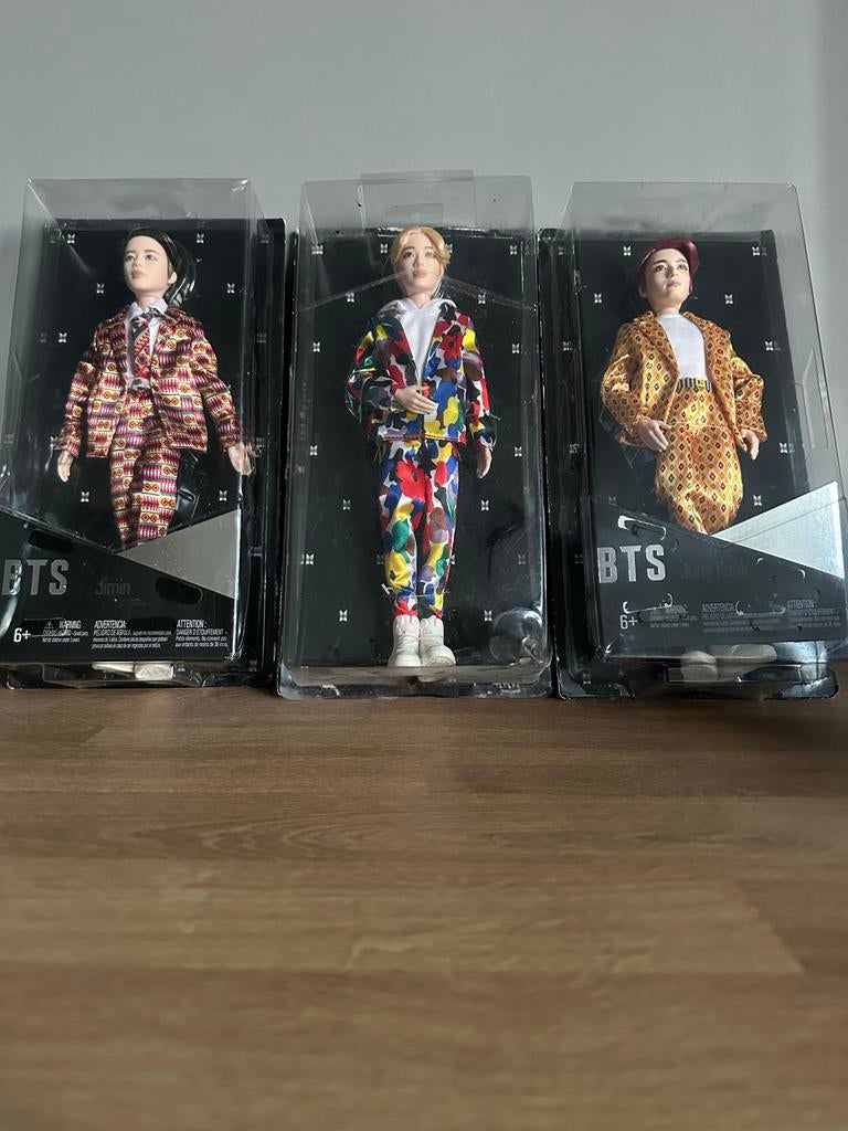 BTS poppen, Ophalen of Verzenden, Zo goed als nieuw, Overige typen