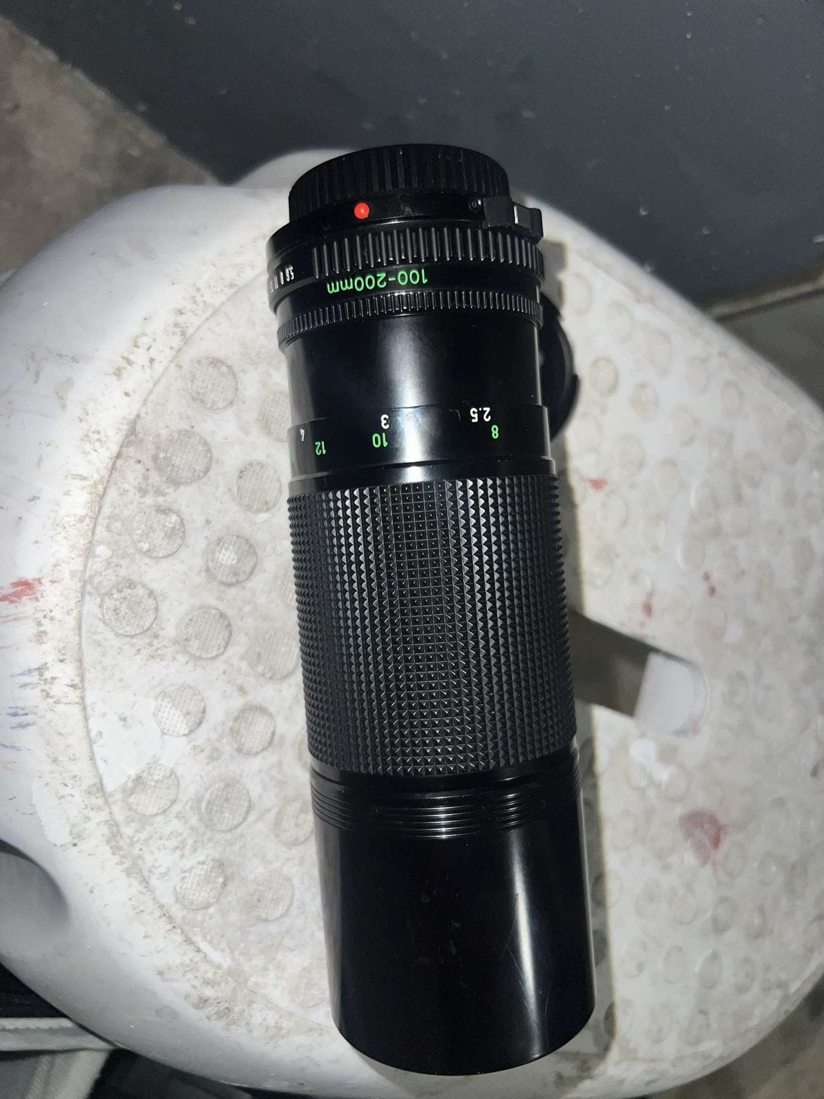 Foto 9 van Canon EOS 1100D spiegelreflexcamera met lenzen en flitser