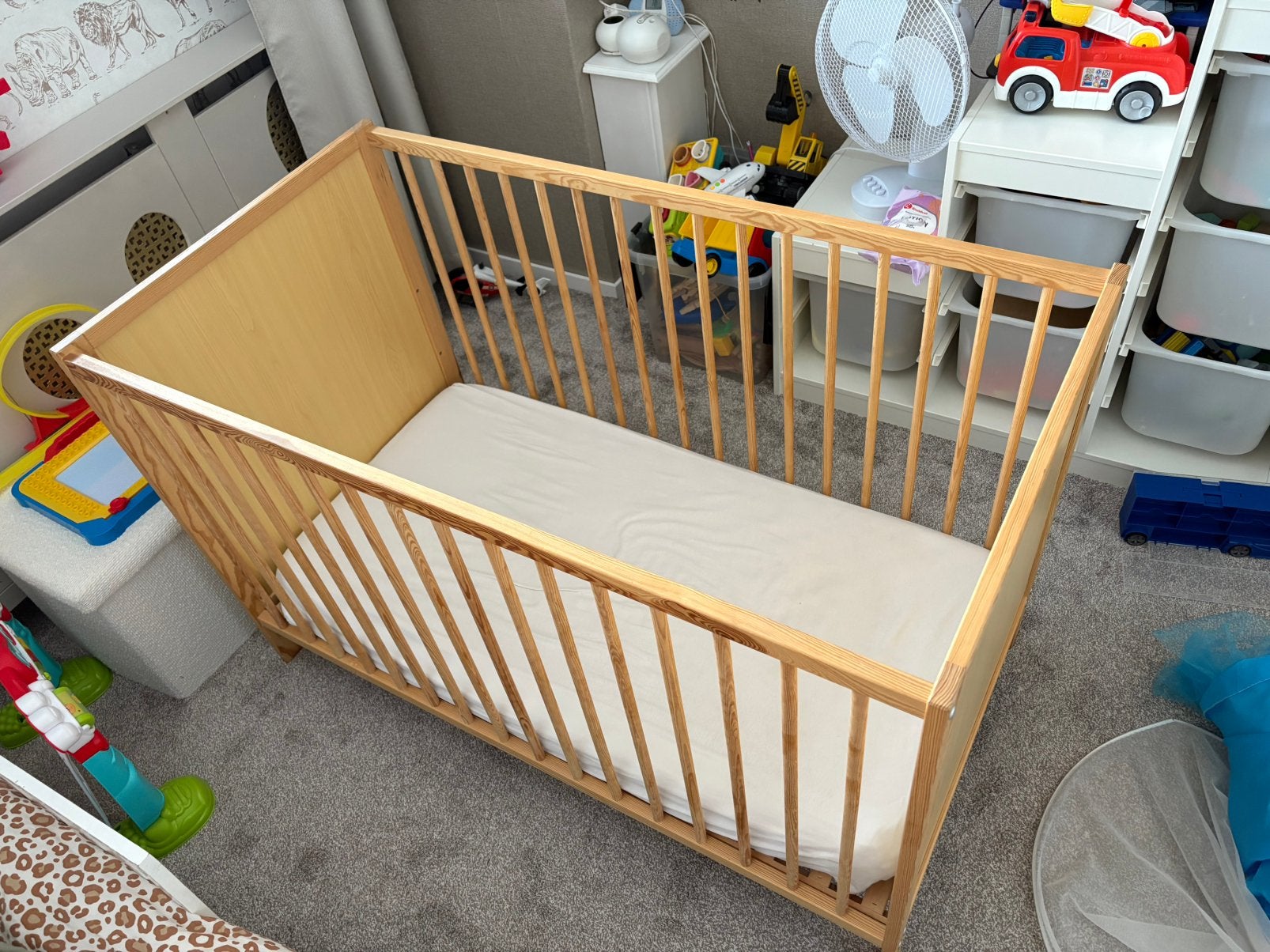 Baby bed, Ophalen of Verzenden, Zo goed als nieuw, Ledikant