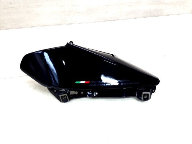 RSV1000R 1998 - 2003 Aprilia Kuipdeel D1-45029