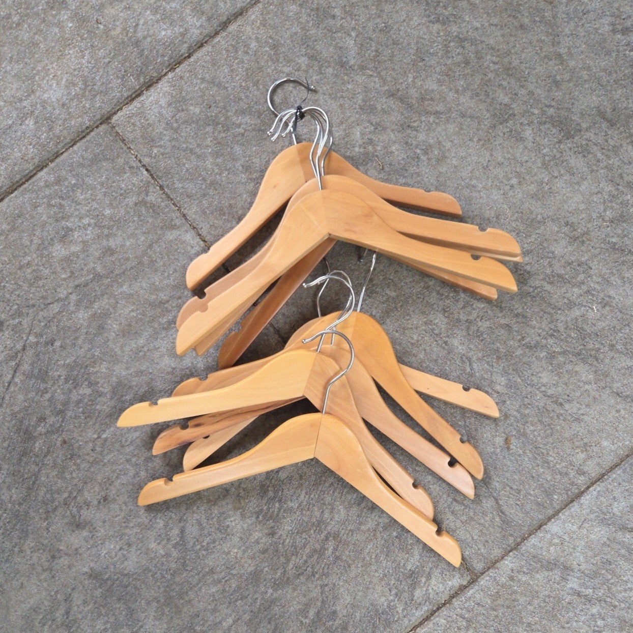 10 houten kledinghangers voor kinderkleding (32 cm), Kleding | Dames, Ophalen of Verzenden, Zo goed als nieuw, Hout, Kinderen en Volwassenen