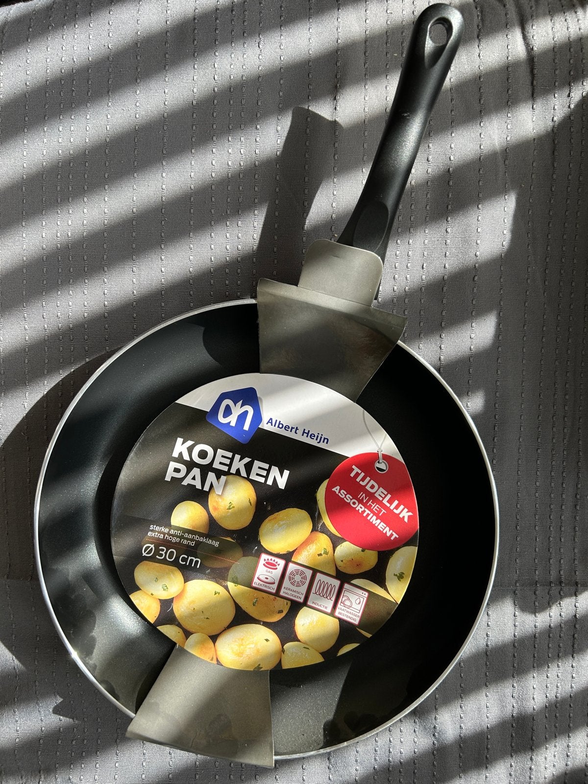 Albert Heijn Koekenpan - 30 cm - Nieuw, Antiaanbaklaag, Nieuw, Ophalen of Verzenden, Overige materialen