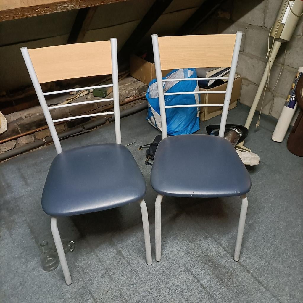 Set van 4 stoelen met houten rugleuning en metalen frame, Ophalen, Gebruikt, Vier, Hout
