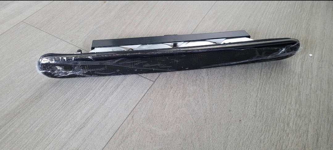 Nieuwe donkere smoke-look 3e remlicht c1 aygo Peugeot107, Ophalen of Verzenden, Nieuw