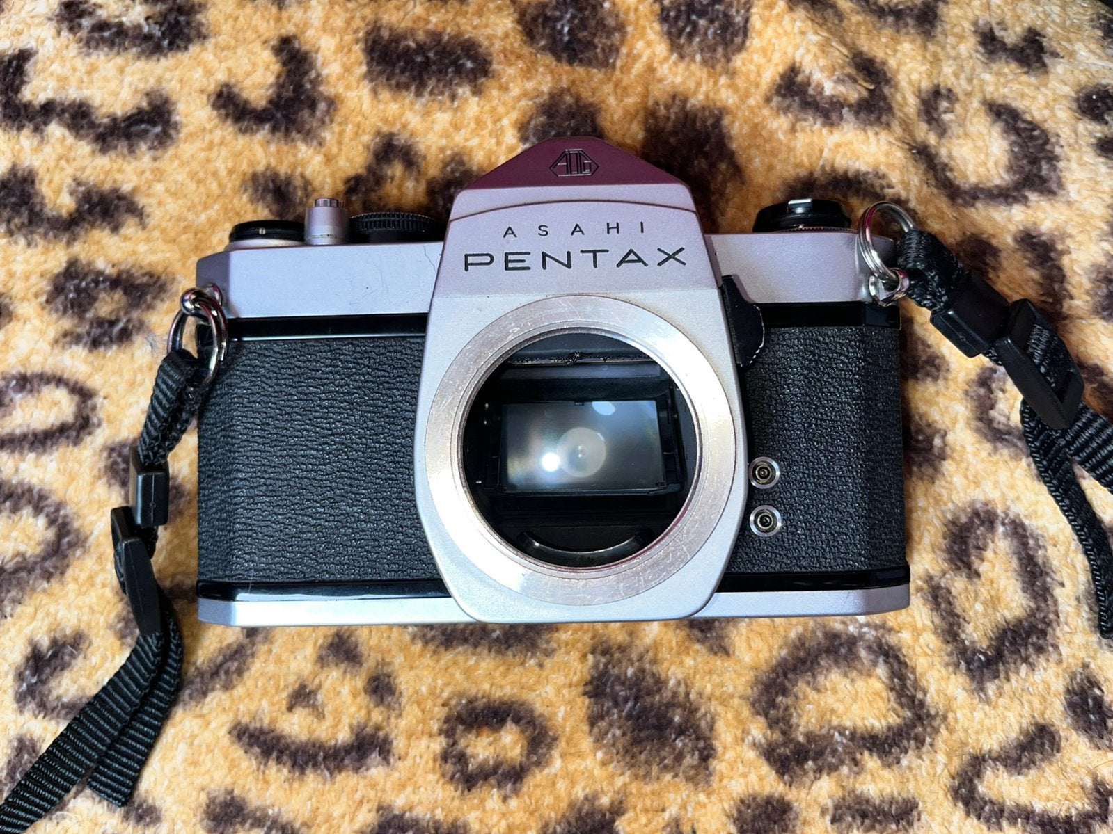 Pentax SP1000 Analoge 35mm Spiegelreflex Camera Body, Audio, Tv en Foto, Ophalen of Verzenden, Zo goed als nieuw, Spiegelreflex