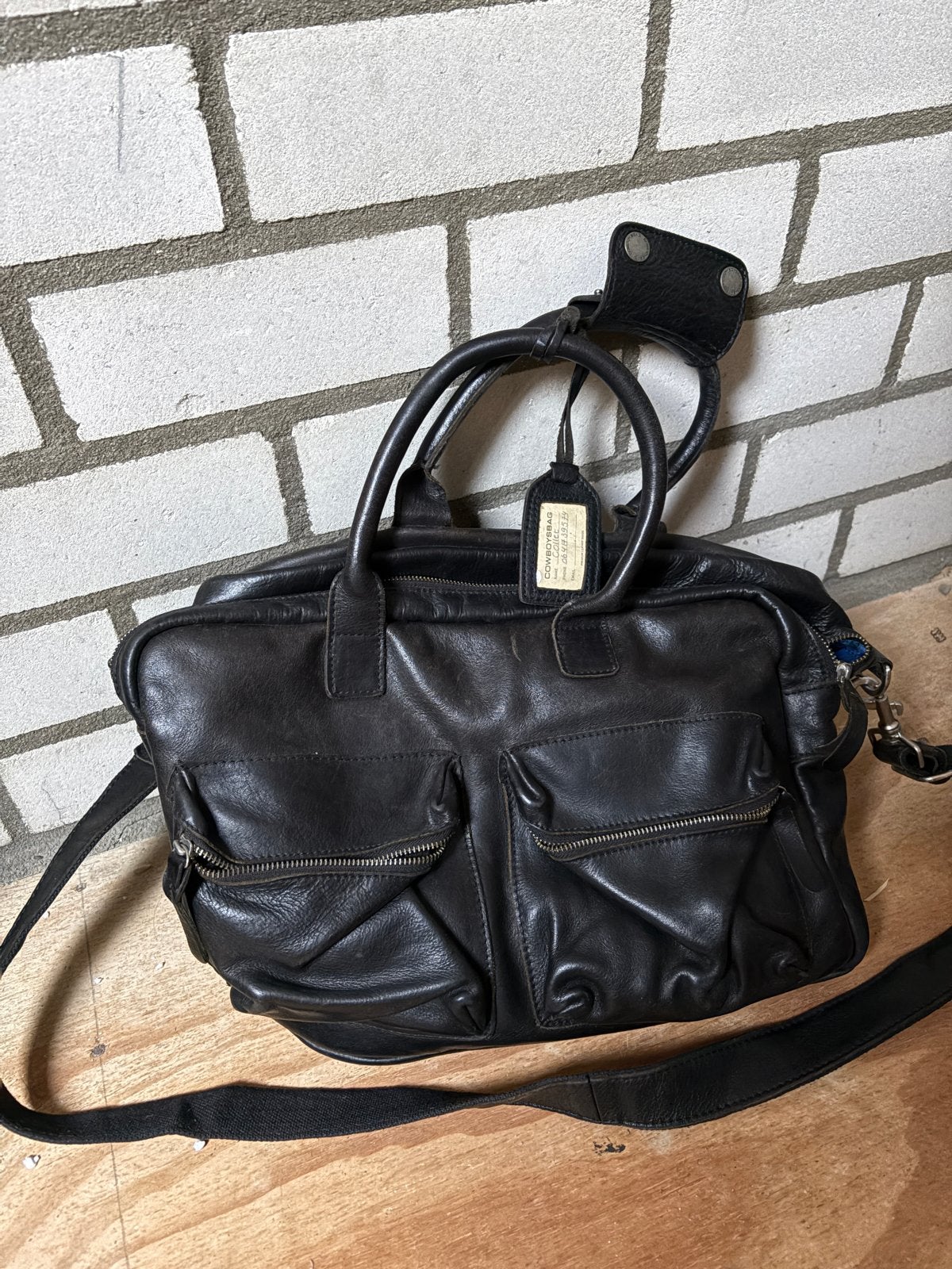 Cowboysbag Luiertas Zwart met Verschoningsmat, Kinderen en Baby's, Luiertassen, Verzorgingstas, Gebruikt, Cowboysbag, Zwart