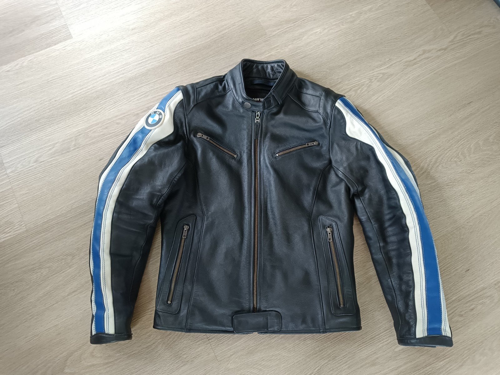 Origineel BMW motorjack Leer Maat S Nieuw, Motoren, Kleding | Motorkleding, Heren, Jas | leer, Nieuw zonder kaartje, Ophalen